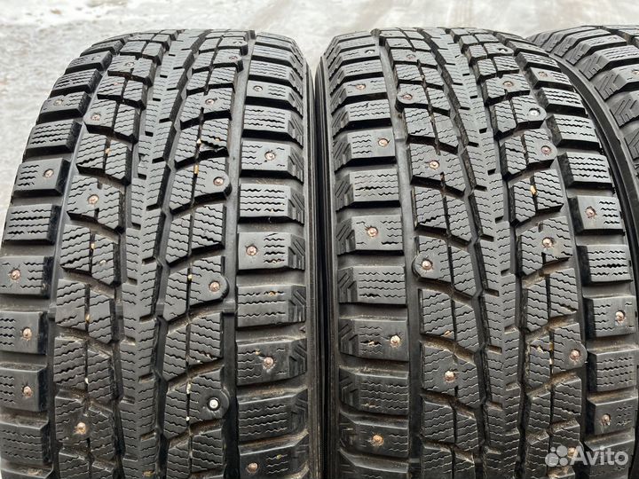 Dunlop SP Winter Ice 01 235/55 R17 99T