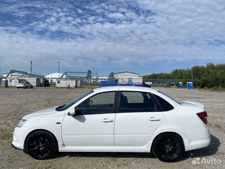 LADA Granta 1.6 МТ, 2017, 85 000 км