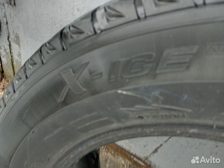 Michelin X-Ice 215/65 R16