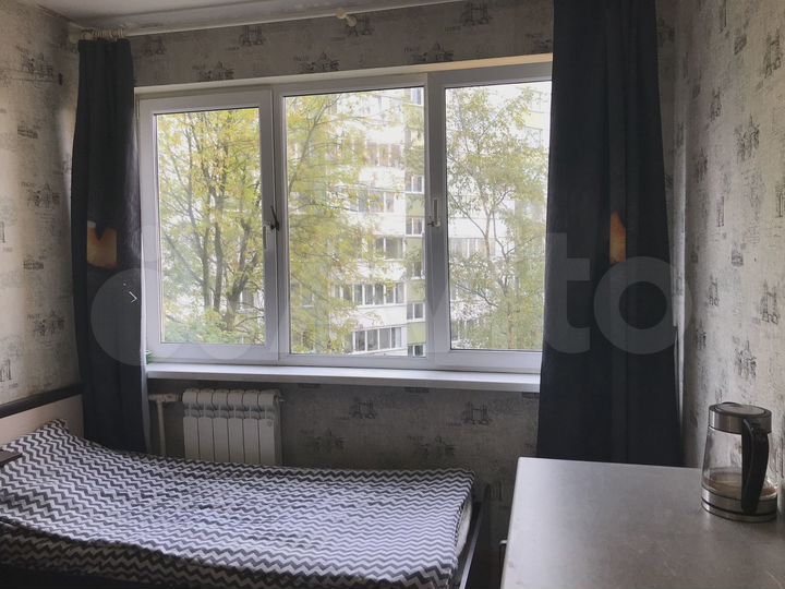 Комната 10,7 м² в 3-к., 4/15 эт.