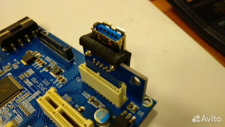 Фиксаторы (локер) для PCI-e разъема USB райзера