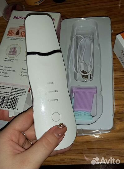 Ультразвуковой аппарат для чистки лица