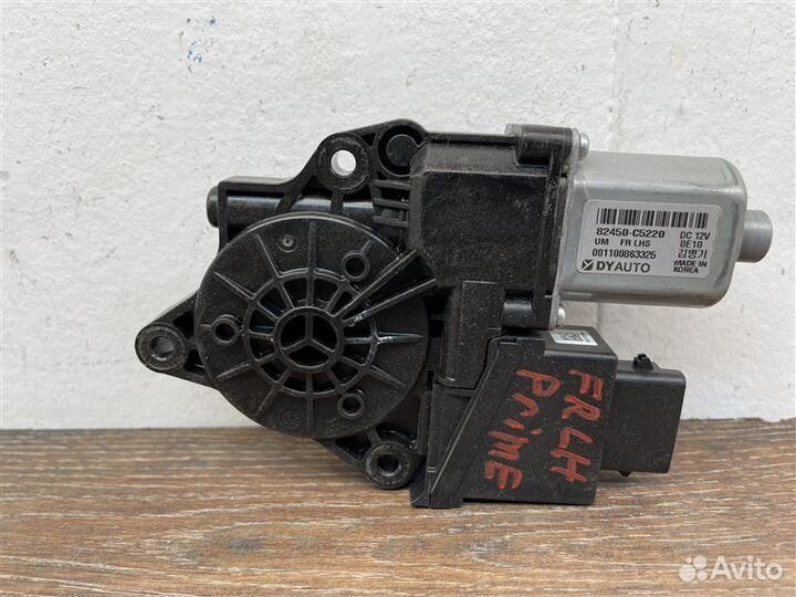 Моторчик стеклоподъемника передний левый Kia