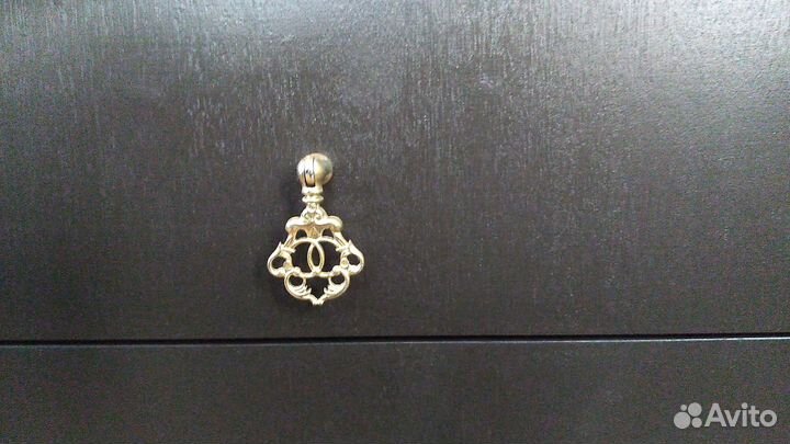 Тумба прикроватная