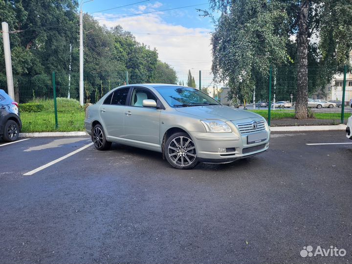 Toyota Avensis 2.4 AT, 2004, 175 000 км