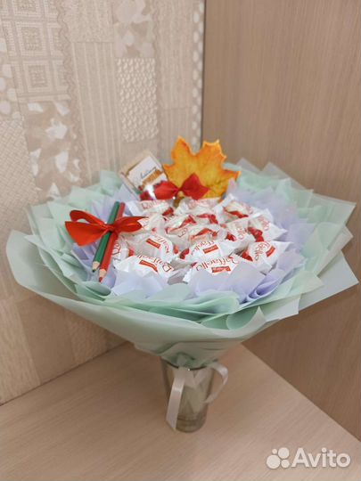 Букет к 1 сентября из Рафаэлло