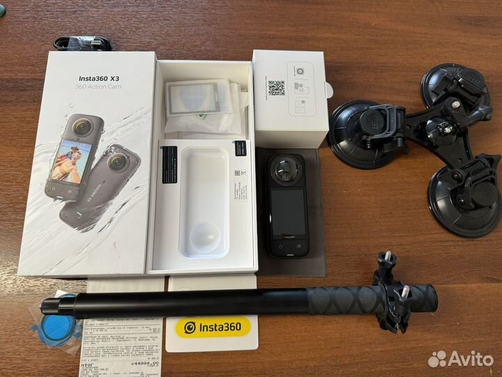 Экшн камера insta 360 x3