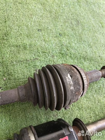 Привода передние Toyota Harrier GSU35 2007 год Про