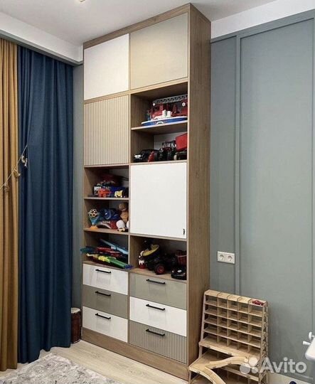 Шкафы на заказ распашные