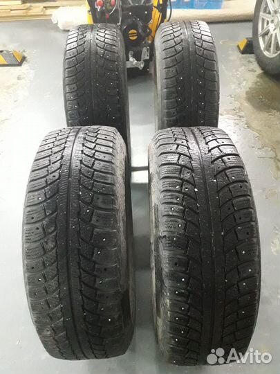 Gislaved Nord Frost III 225/65 R17 102T