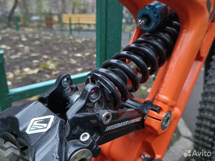 Продаётся новый Scott Gambler FR-10