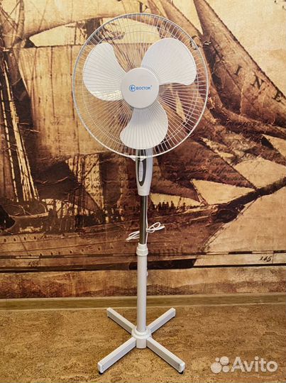 Вентилятор напольный новый