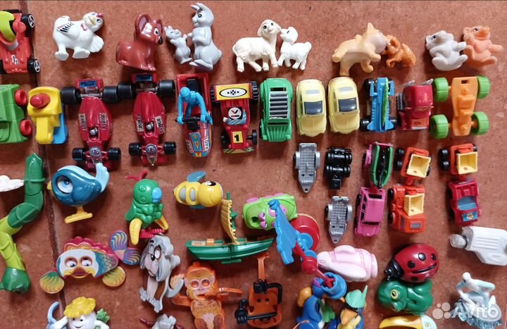 Старые Киндеры, разные коллекции, сборка