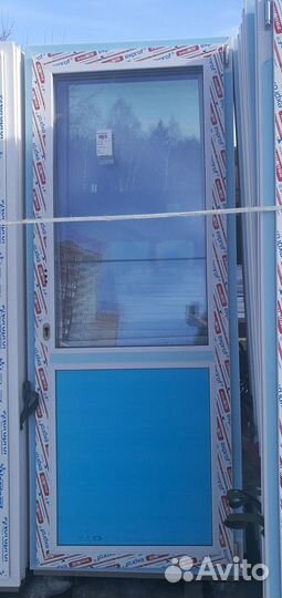 Двери пластиковые 900х2000