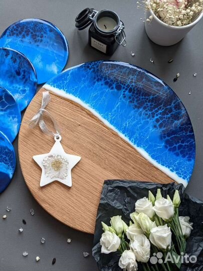 Доска разделочная с морем