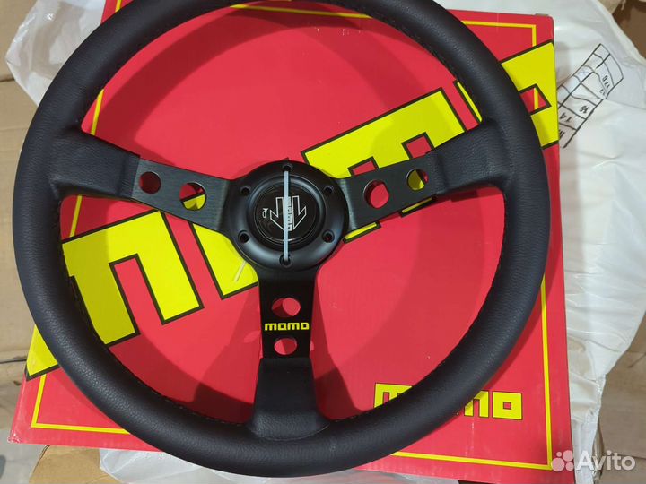 Гоночный руль momo кожа новый