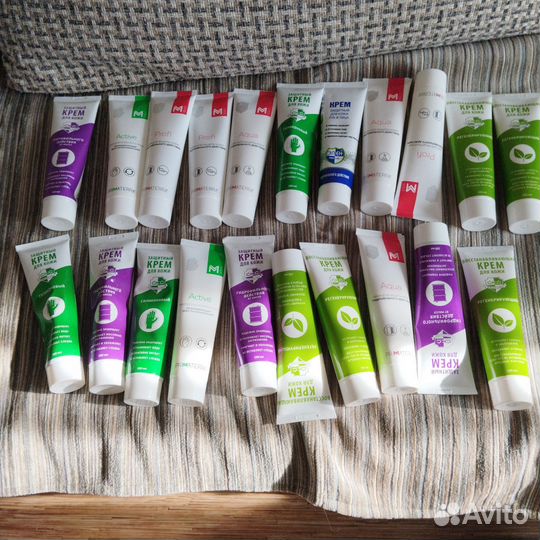 Набор косметики пакетом новая