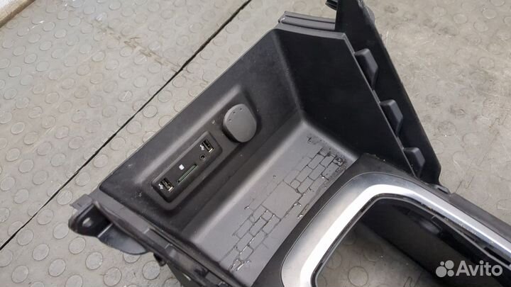 Консоль салона Renault Megane 4, 2017