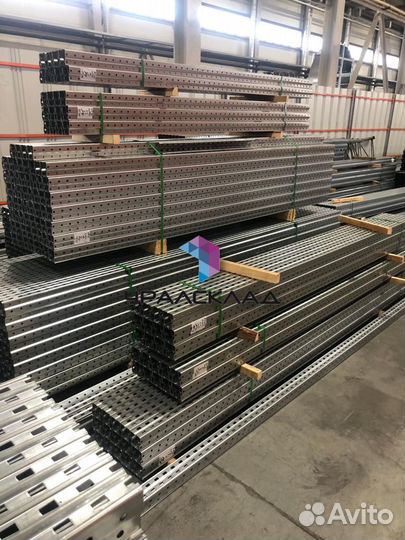 Стеллажи промышленные / Балка 2700*100*50 В
