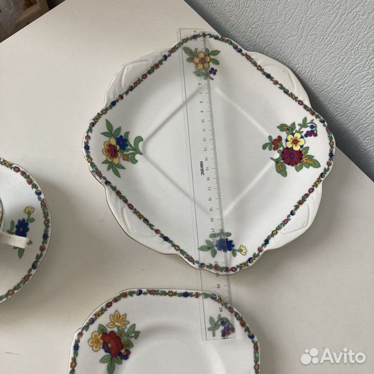 Фарфоровый сервиз Англия Винтаж