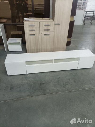 Тумба под тв