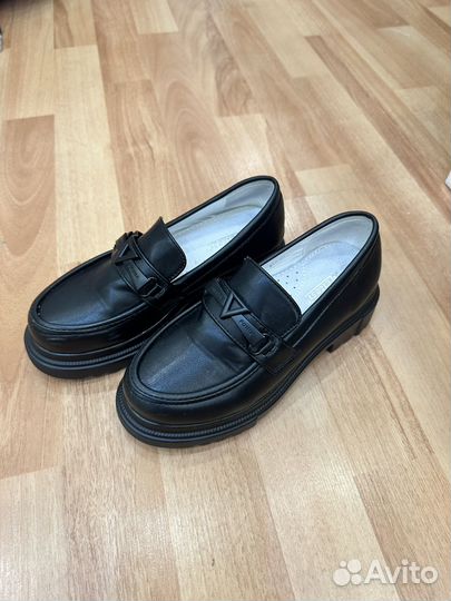 Туфли для девочки 32