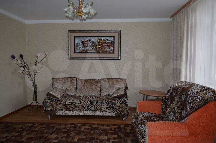 2-к. квартира, 60 м², 10/10 эт.