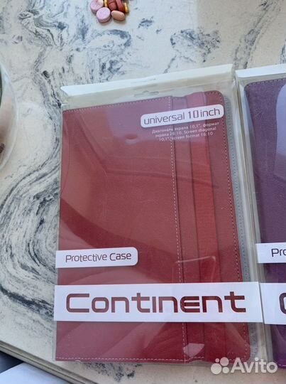 Чехлы для планшетов