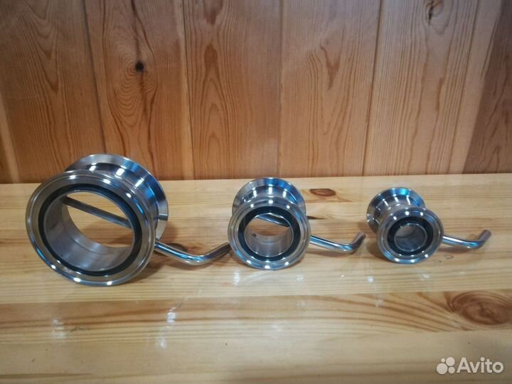 Узел отбора по жидкости стаканного типа