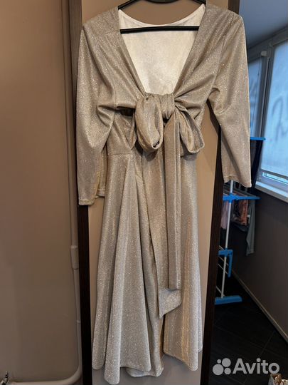 Платье женское