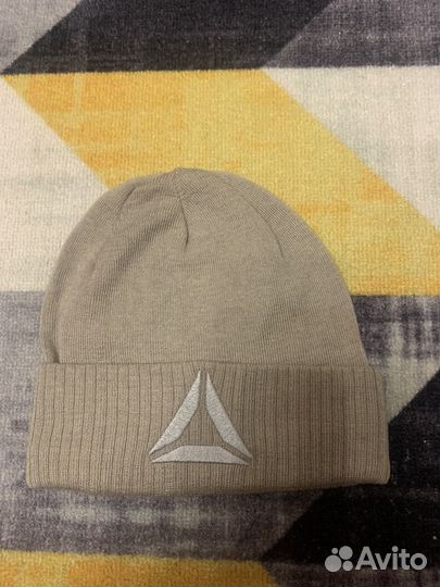 Мужская шапка
