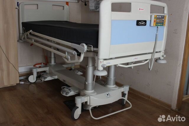 Мед кровать Latera Acute + матрац Clinicare 30