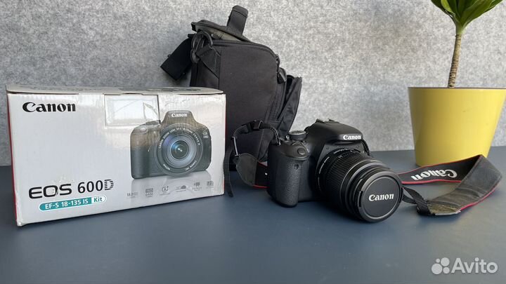 Фотоаппарат canon EOS 600D