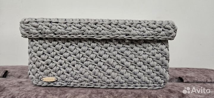 Салфетница вязаная