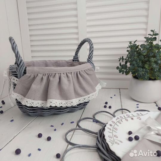 Корзина плетёная