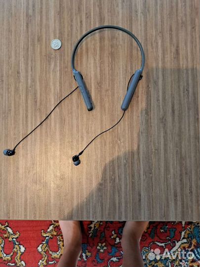 Наушники Sony