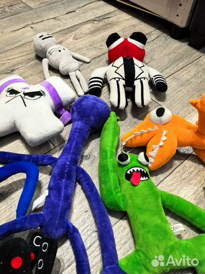 Радужные друзья, игрушки из роблокса