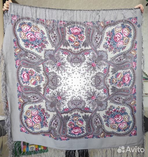 Палантин, павловопосадский платок (шерсть 100%)