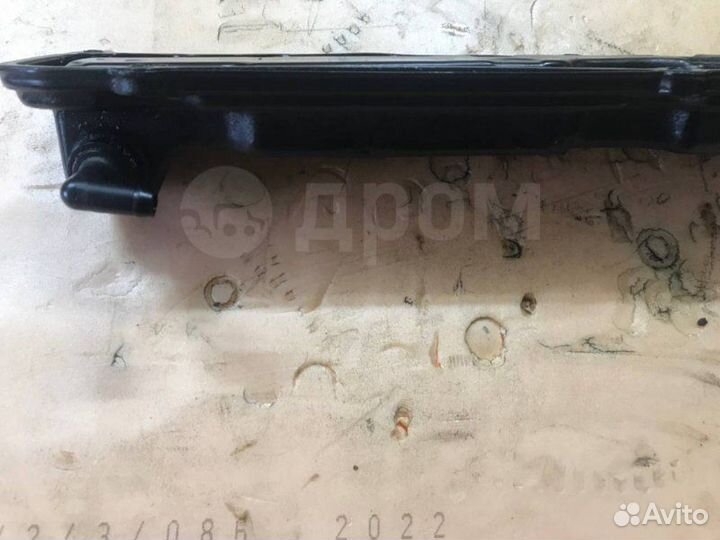 Крышка головки блока цилиндров правая Mitsubishi