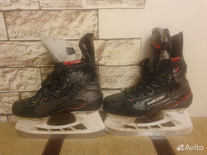 Коньки хоккейные bauer 2x