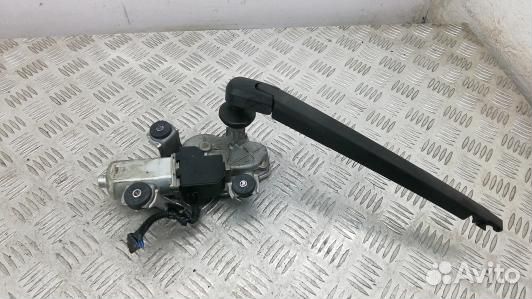 Моторчик стеклоочиcтителя 3-5 toyota avensis T25