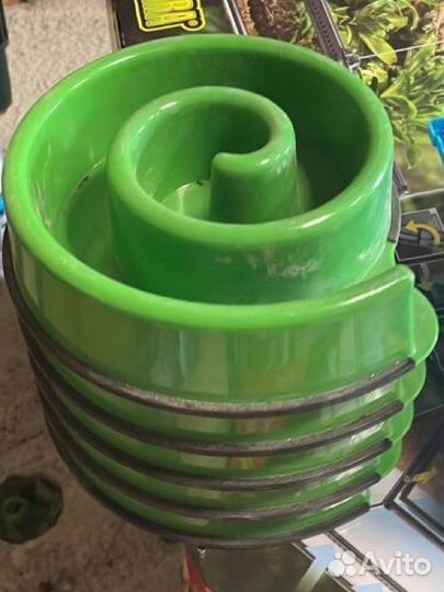 Миска для медленного поедания корма