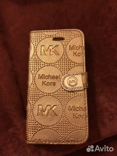 Чехол на iPhone 5s