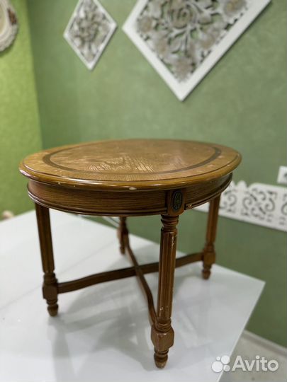 Столик кофеный