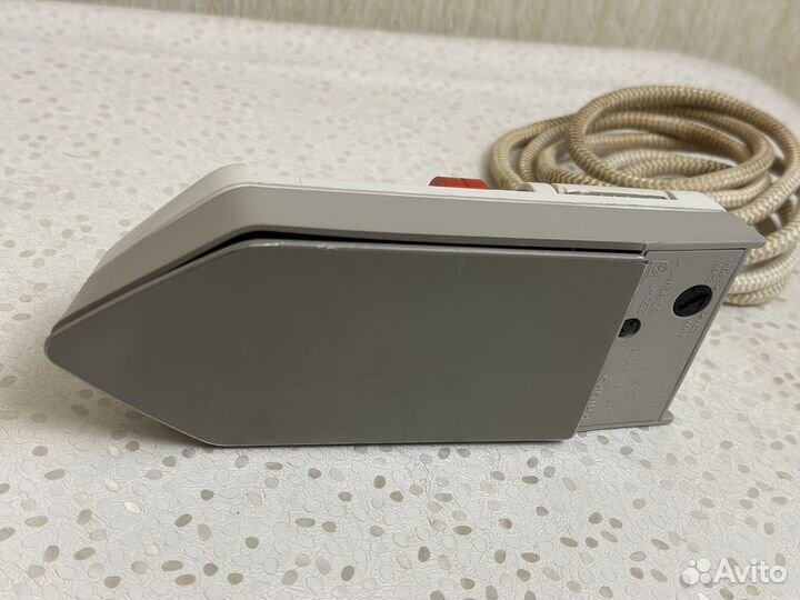 Дорожный складной утюг Philips