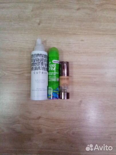 Набор косметики пенка, спрей, тональный крем