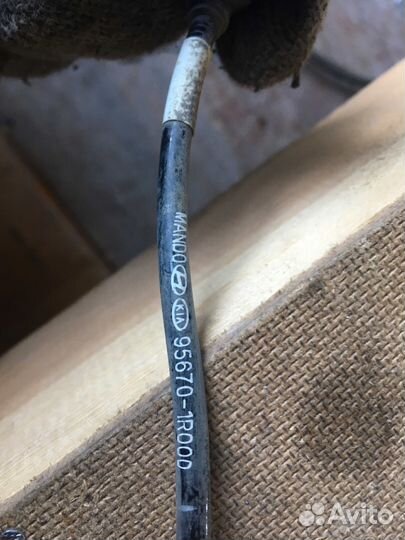 Датчик ABS передний левый Hyundai Solaris