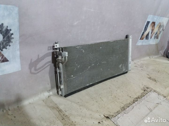 Кия Стингер 2018- Радиатор кондиционера 22570