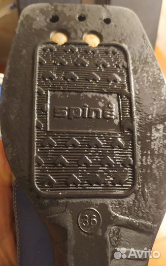 Лыжные ботинки