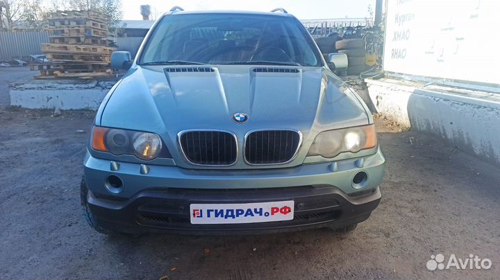 Стекло двери передней левой BMW X5 (E53) 513284025